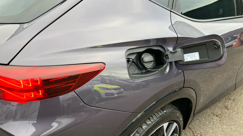 CUPRA Formentor 1.5 eTSI 150 V2 5dr DSG Petrol Estate